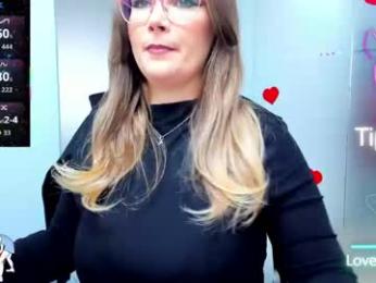 evelyne_rose — chaturbate