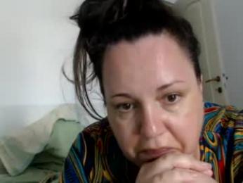 carlaruth — 在 chaturbate 直播的网络摄像头模特