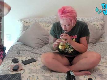 Pinkthehawk — Bongacams stream photo (Jun 2024)