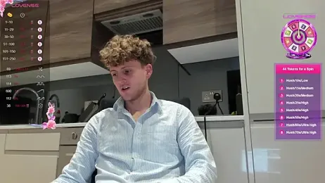 DominantAlex18 — 在 stripchat 直播的网络摄像头模特