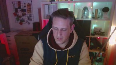 kenrosenberg — Cam4 stream photo (May 2026)
