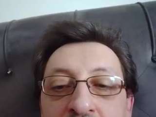 sthorny — 在 camsoda 直播的网络摄像头模特