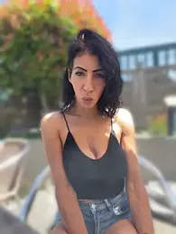 Yasmiinee — Stripchat profile photo