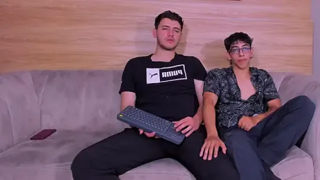 big__friends — 在 stripchat 直播的网络摄像头模特