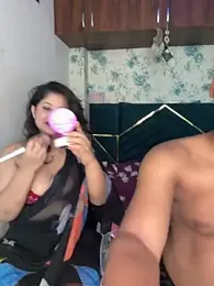 cutie-priya-cpl — 在 stripchat 直播的网络摄像头模特