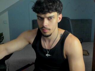 Ridge Hunter — Flirt4free stream photo (May 2026)