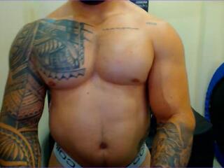 Mateo G — 在 flirt4free 直播的网络摄像头模特