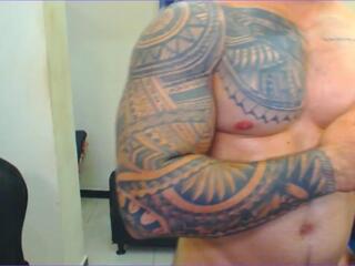 Mateo G — 在 flirt4free 直播的网络摄像头模特