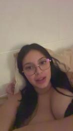 Sweetlola69 — Cam4 stream photo (Apr 2026)