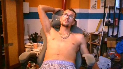 andy5562 — Cam4 stream photo (Aug 2026)