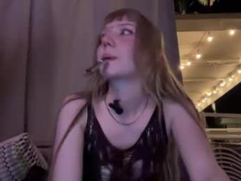 eve003300 — Chaturbate stream photo (Apr 2026)