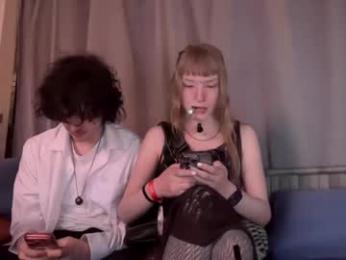 eve003300 — Chaturbate stream photo (Apr 2026)