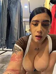 clarachanelricek — 在 stripchat 直播的网络摄像头模特