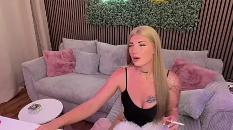 LizaRoxx — 在 stripchat 直播的网络摄像头模特