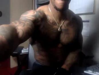 _infamous_ — Chaturbate stream photo (Apr 2026)