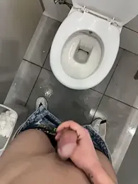 Turkishleo — 在 stripchat 直播的网络摄像头模特