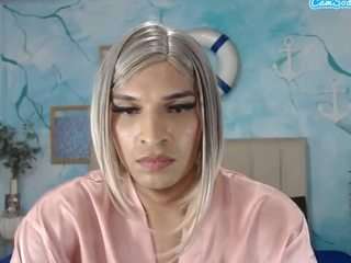 raphael-cams — 在 camsoda 直播的网络摄像头模特