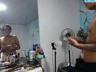 raphael-cams — 在 camsoda 直播的网络摄像头模特