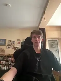 Maxi170301 — Stripchat stream photo (Apr 2026)