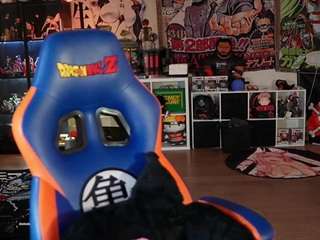 lovenzia — Camsoda stream photo (Apr 2026)