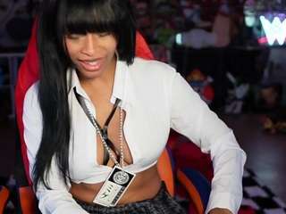 lovenzia — Camsoda stream photo (Mar 2026)