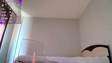 kyliejo18 — Stripchat recorded stream image, 19.05.2025 03:30
