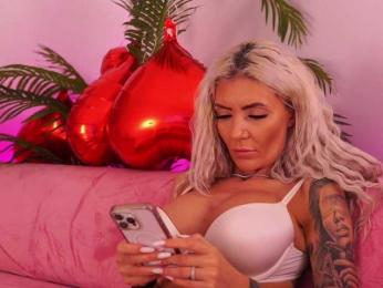 TheFallingAngel — Bongacams recorded stream image, 19.05.2025 05:10