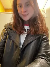 Dina_Tease — Stripchat recorded stream image, 19.05.2025 09:10