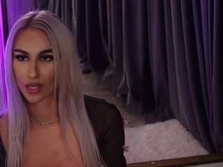 karlabart — Camsoda recorded stream image, 20.05.2025 04:20