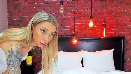 ChristynaRoss — Stripchat recorded stream image, 20.05.2025 19:30