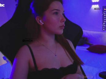 _Q_ — Bongacams recorded stream image, 20.05.2025 19:10