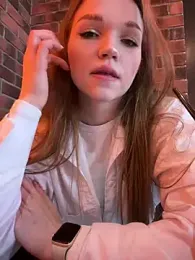 Porn_cornn — Stripchat recorded stream image, 21.05.2025 09:40