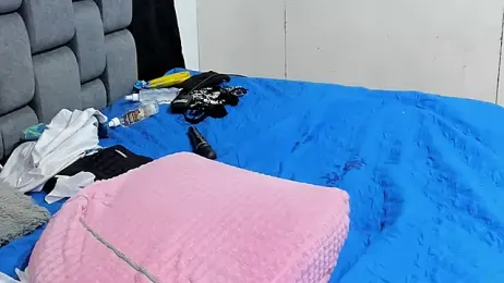Couple_Gold69 — Stripchat recorded stream image, 21.05.2025 09:30