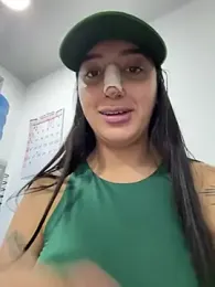 Hannahoff — Stripchat recorded stream image, 22.05.2025 00:00