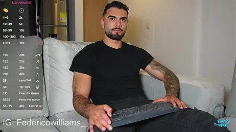 Derek_w — Stripchat recorded stream image, 22.05.2025 05:10