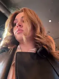 South_Carolina — Stripchat recorded stream image, 22.05.2025 05:00