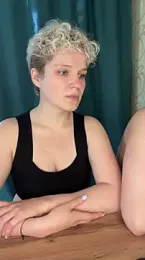 MrMrsRight — Stripchat recorded stream image, 22.05.2025 07:50
