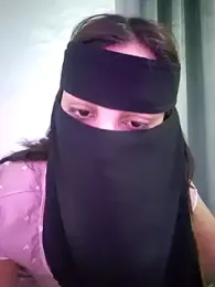 _arabica_ — Stripchat recorded stream image, 22.05.2025 17:10