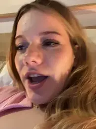 NicoleCut — Stripchat recorded stream image, 08.02.2025 22:50