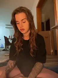 EmiliaCatalina — Stripchat recorded stream image, 23.05.2025 23:30