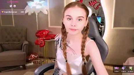 Britney_Lynch — Stripchat recorded stream image, 09.02.2025 00:20