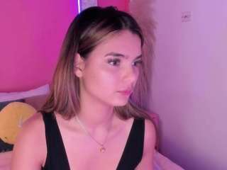 emyliesander — Camsoda recorded stream image, 25.05.2025 02:20
