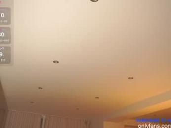 n_o_v_a — Chaturbate recorded stream screenshot (25 May 2025)