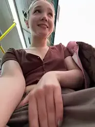 bambi_lu — Stripchat recorded stream image, 25.05.2025 18:10