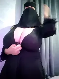 _arabica_ — Stripchat recorded stream image, 26.05.2025 06:00