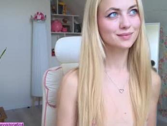 brilliantvictoria — Chaturbate recorded stream image, 26.05.2025 09:20