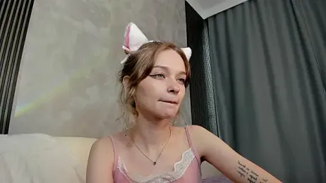 vialeta_baby — Stripchat recorded stream image, 27.05.2025 01:20