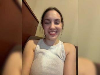-Your-Michelle- — Bongacams recorded stream image, 27.05.2025 11:40