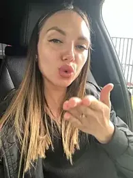 AngelinaMoore — Stripchat recorded stream image, 27.05.2025 13:20