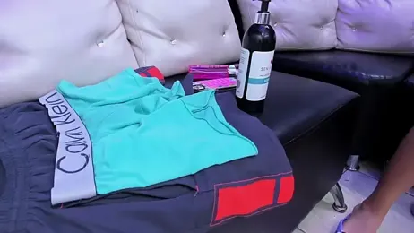 miacam-hot — Stripchat recorded stream screenshot (27 May 2025)